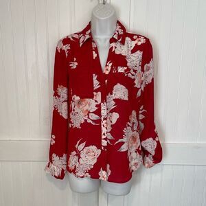 CANDIE’S BEAUTIFUL,FUN & unique Roll tab shirt size XS